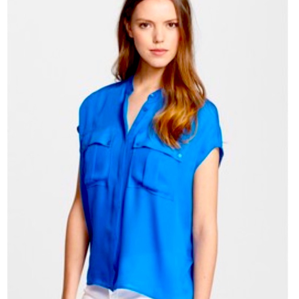 VINCE Cobalt Blue Silk V-Neck Button-Down Stretch Blouse